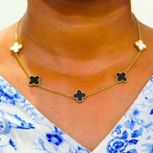 Elegance Clover Charm Necklace – Dual-Tone Delight