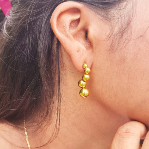 Golden Bubble Drop Earrings – Playful Shine, Elegant Charm